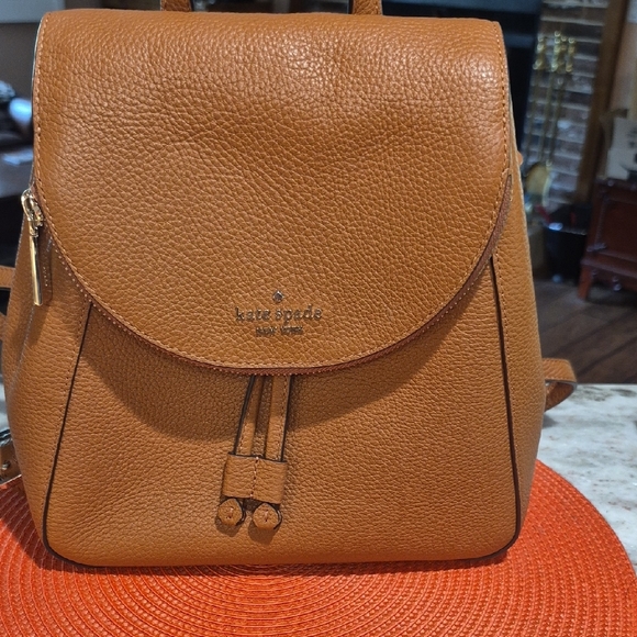 Kate Spade Tan Pebbled Leather Backpack with wallet! - Picture 1 of 7